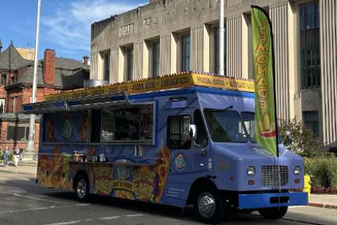 Why a Food Truck is the Best Choice for Your Next Catering Event